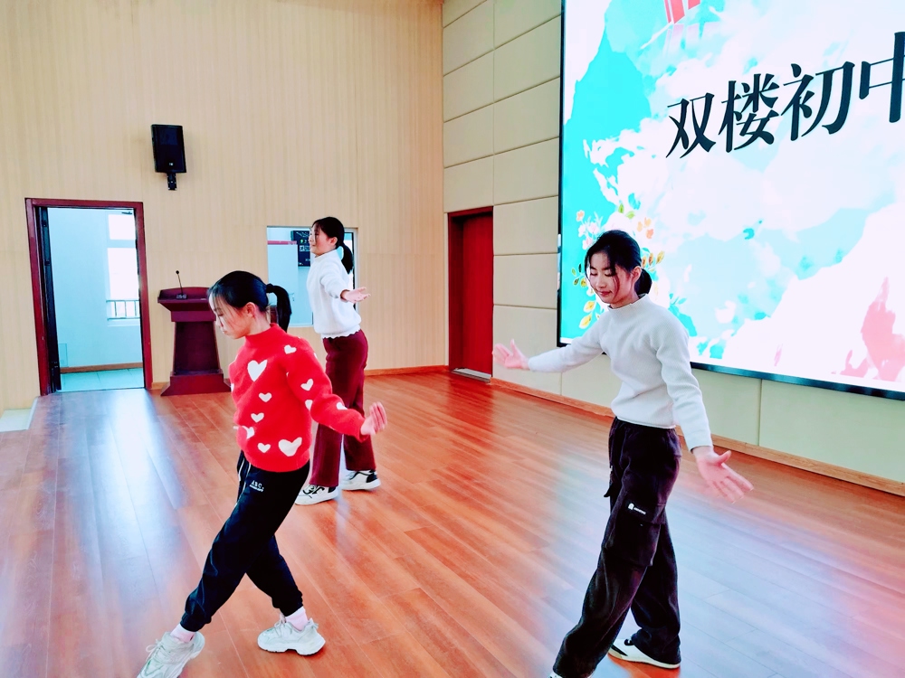 a061946d7bb44d93b5f2b7c1447ec925.jpg